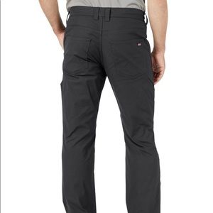 Dickies Mens Black Work pants Size 44X32 97% Cotton 3% Spandex